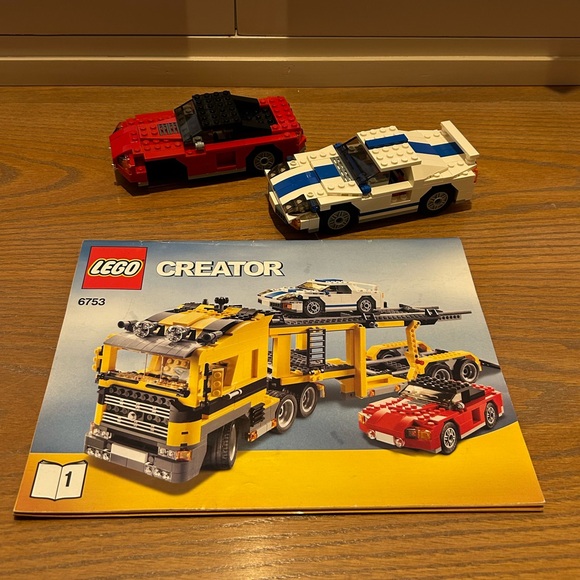 LEGO Creator Highway Transporter Retired 2009 - Picture 2 of 9